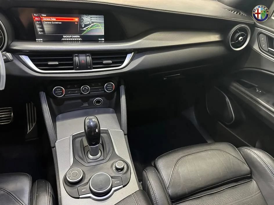 Used 2019 Alfa Romeo Stelvio Ti Sport w/ Quick Order Package 22S Sport AWD/4WD image 20
