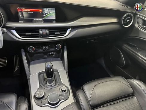Used 2019 Alfa Romeo Stelvio Ti Sport w/ Quick Order Package 22S Sport AWD/4WD image 20