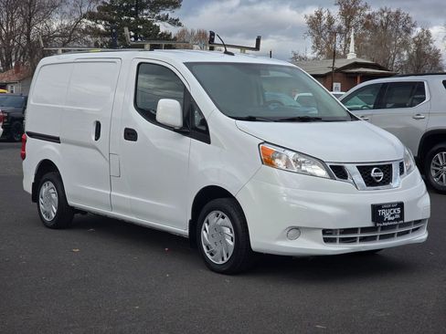Used 2018 Nissan NV200 SV w/ Navigation Package image 7