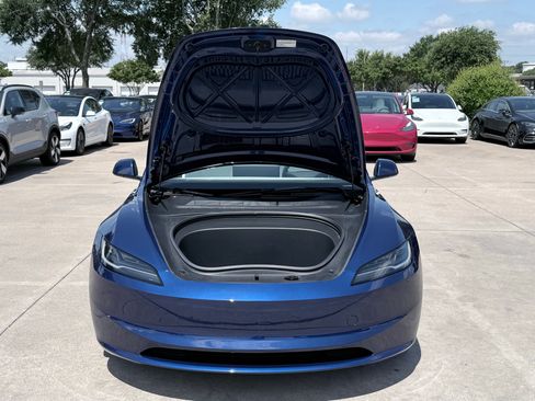 Used 2025 Tesla Model 3 Long Range AWD/4WD image 18