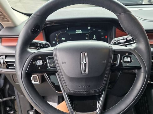 Used 2021 Lincoln Aviator Reserve w/ Elements Package Plus image 16