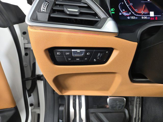 Used 2023 BMW 430i Convertible w/ M Sport Package RWD image 22