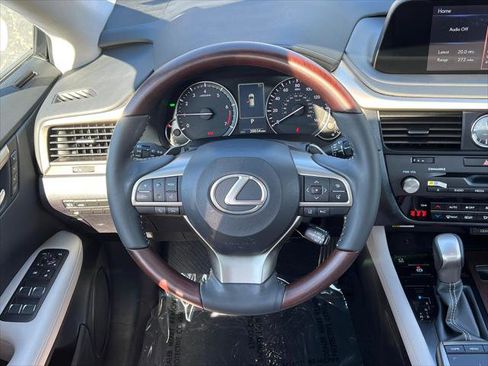 Certified 2022 Lexus RX 350 FWD w/ Premium Package image 25