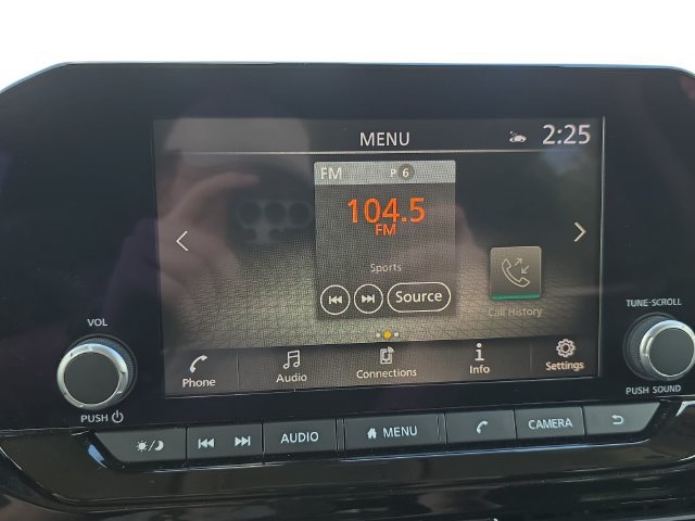 Used 2024 Nissan Pathfinder SV FWD image 21