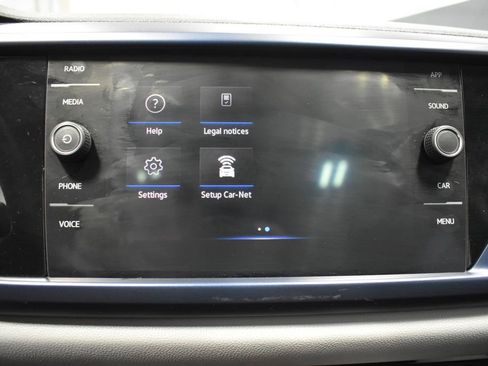 Used 2022 Volkswagen Taos SE w/ Panoramic Sunroof Package AWD/4WD image 24