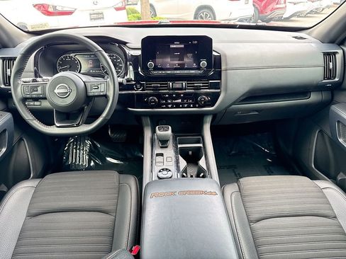 Used 2025 Nissan Pathfinder Rock Creek AWD/4WD image 24