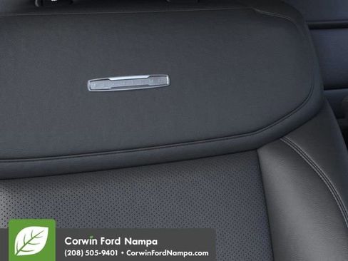 New 2026 Ford Expedition Max Platinum image 16