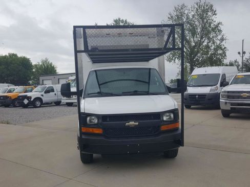Used 2016 Chevrolet Express 3500 G3500 159 image 4