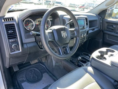Used 2018 RAM 2500 Tradesman image 14