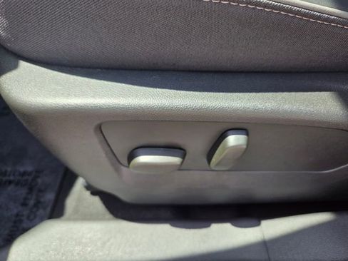 Used 2023 Buick Envision Avenir FWD image 4