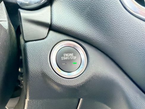 Used 2022 Chevrolet Equinox LT FWD image 6