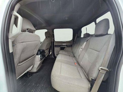 Used 2018 Ford F150 XLT w/ Equipment Group 302A Luxury image 7