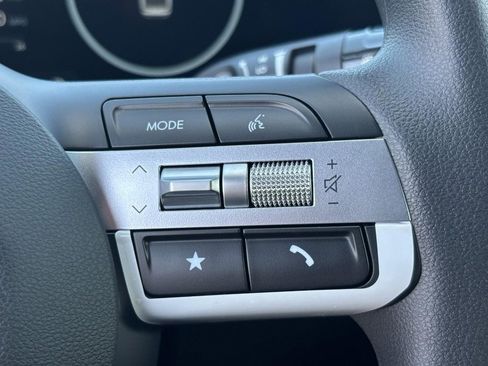 New 2025 Hyundai Santa Cruz SEL image 13