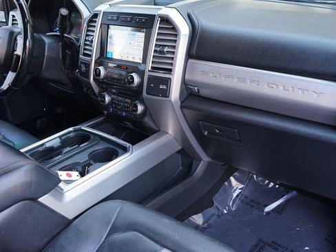 Used 2018 Ford F250 Platinum w/ Platinum Ultimate Package AWD/4WD image 14