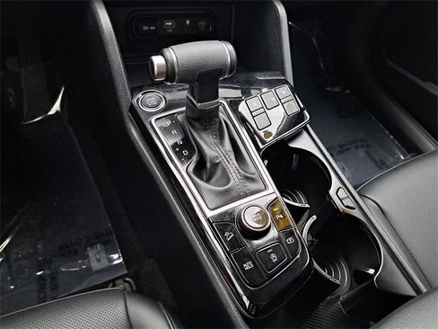 Used 2023 Kia Sportage EX image 30