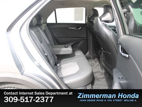 Used 2024 Kia Niro EX image 8