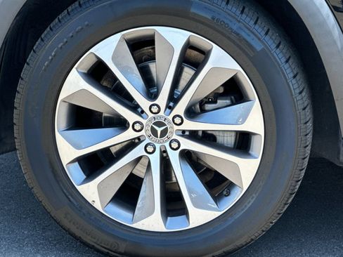 Used 2020 Mercedes-Benz GLE 350 4MATIC image 33