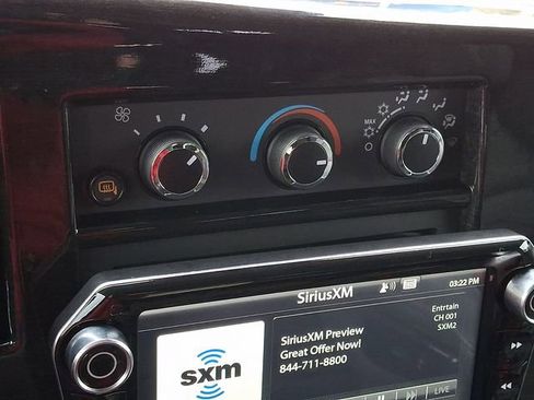 Used 2021 GMC Savana 2500 image 23