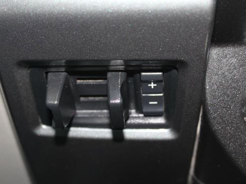 Used 2022 Ford F250 XLT image 36