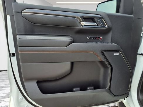 Certified 2024 GMC Sierra 1500 AT4 w/ AT4 Preferred Package AWD/4WD image 13