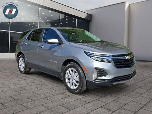 Used 2023 Chevrolet Equinox LT image 8