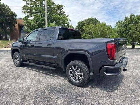 Used 2024 GMC Sierra 1500 AT4 w/ AT4 Preferred Package AWD/4WD image 3