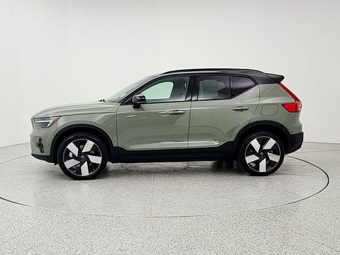 Certified 2023 Volvo XC40 Recharge Ultimate w/ Protection Package Premier AWD/4WD image 8