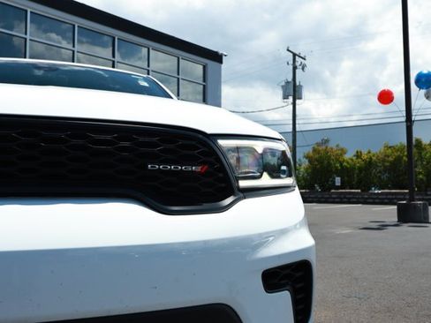 Certified 2025 Dodge Durango GT RWD image 3