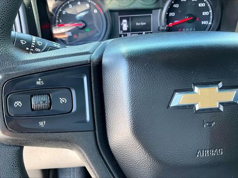 Used 2020 Chevrolet Silverado 1500 Custom w/ Custom Value Package AWD/4WD image 23