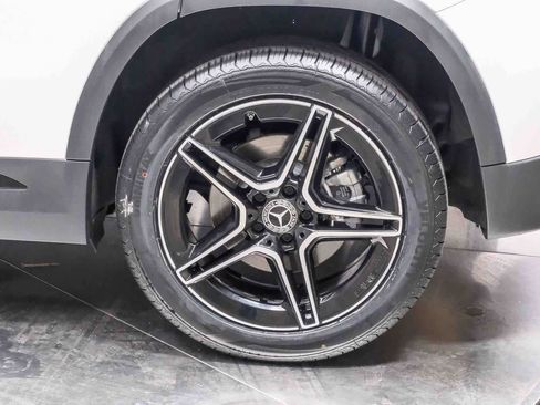 Certified 2022 Mercedes-Benz GLA 250 image 9