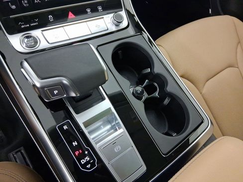 New 2026 Audi Q7 Premium Plus image 25