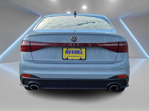 Certified 2025 Volkswagen Jetta GLI Autobahn image 6