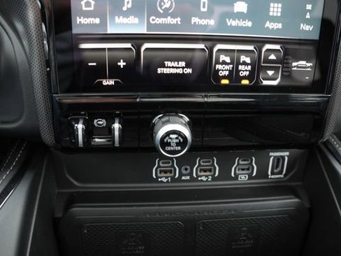 Used 2025 RAM 1500 Limited image 30