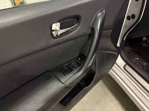 Used 2014 Nissan Maxima 3.5 S image 9
