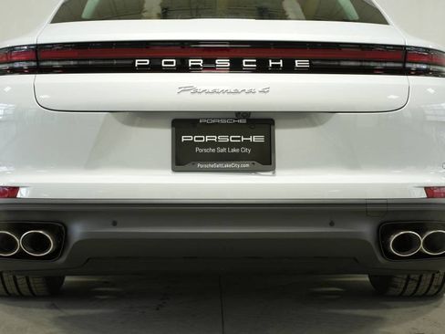 New 2025 Porsche Panamera 4 image 38