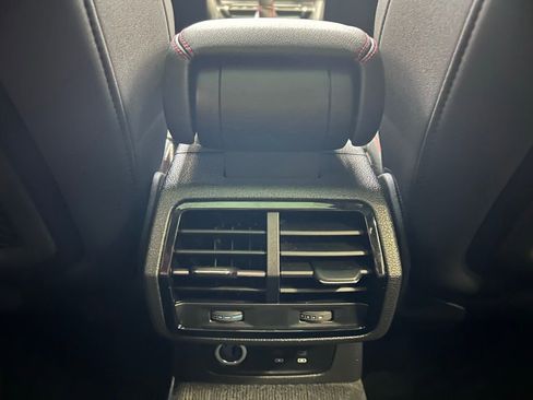 Certified 2025 Audi Q3 2.0T Premium Plus AWD/4WD image 24