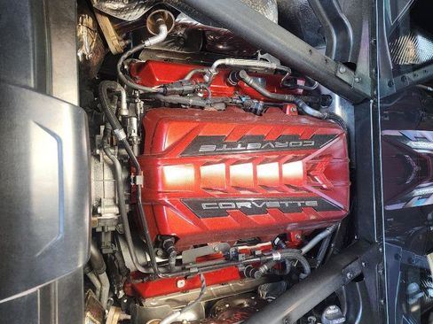 Used 2023 Chevrolet Corvette Stingray Premium Cpe w/ Z51 Performance Package image 24