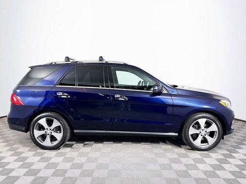 Used 2017 Mercedes-Benz GLE 350 4MATIC image 4