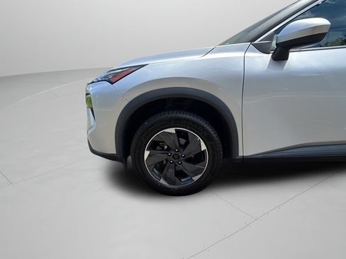 Used 2024 Nissan Rogue SV AWD/4WD image 34