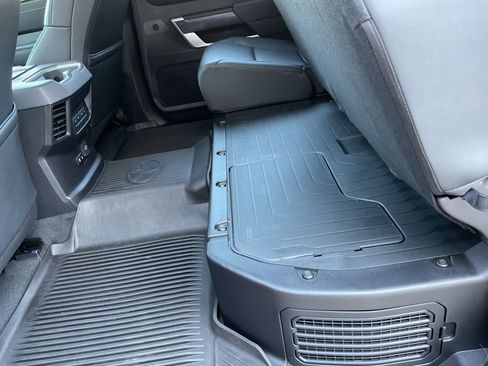 Used 2025 Toyota Tundra Platinum image 20