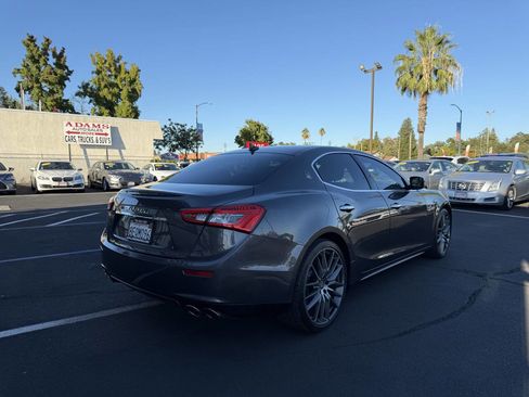Used 2014 Maserati Ghibli image 3