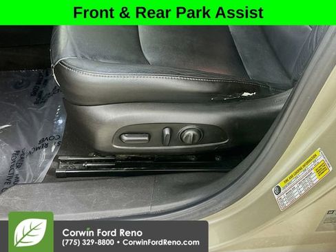 Used 2016 Chevrolet Malibu LT w/ Leather Package FWD image 18