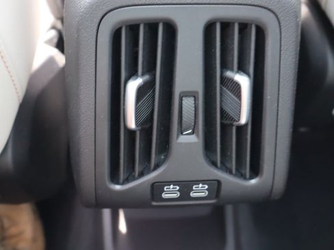 Used 2025 BMW X2 M35i AWD/4WD image 16