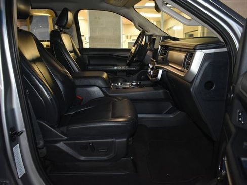 Used 2023 Ford Expedition Max XLT image 51