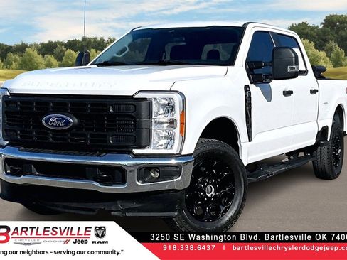 Used 2023 Ford F250 XL w/ FX4 Off-Road Package image 1