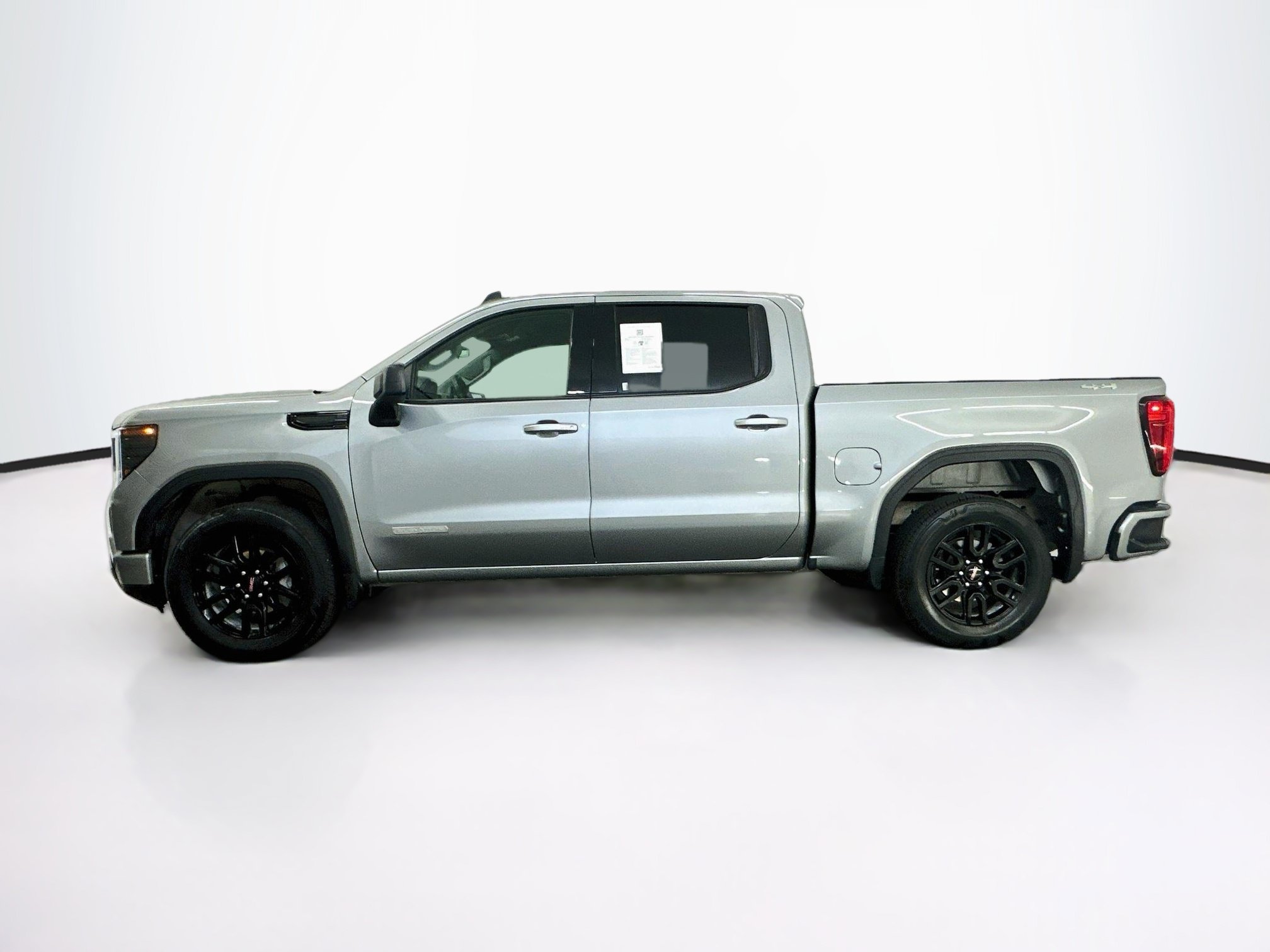 Used 2024 GMC Sierra 1500 Elevation AWD/4WD image 4