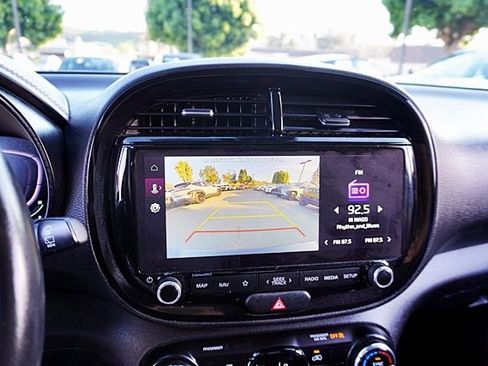 Used 2023 Kia Soul GT-Line image 27