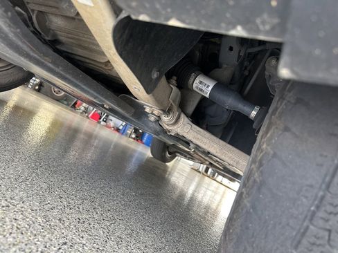 Used 2014 Jeep Cherokee Trailhawk w/ Comfort/Convenience Group image 16