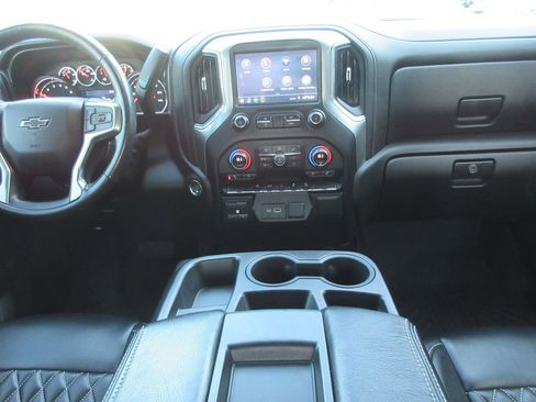 Certified 2021 Chevrolet Silverado 1500 RST image 20