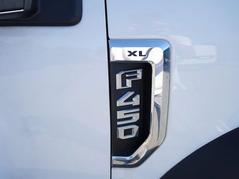 Used 2018 Ford F450 XL w/ Power Equipment Group RWD image 16